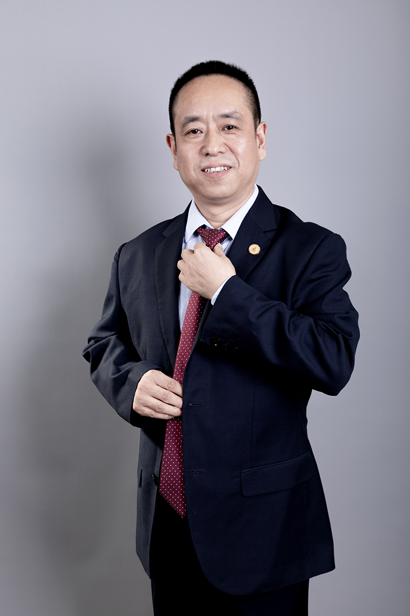 財務總監兼副總經理